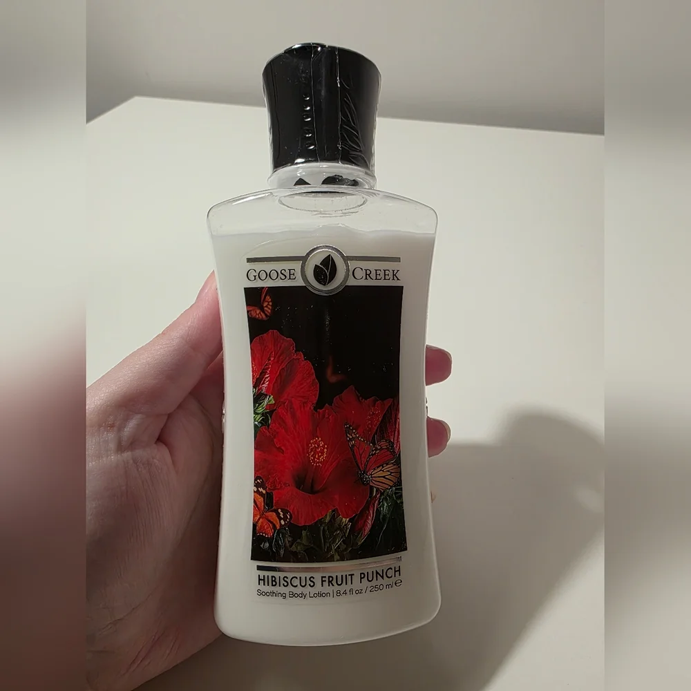 NEW Sealed Goose Creek 'Hibiscus Fruit Punch' Soothing Body Lotion 8.4 fl oz - Picture 1 of 8